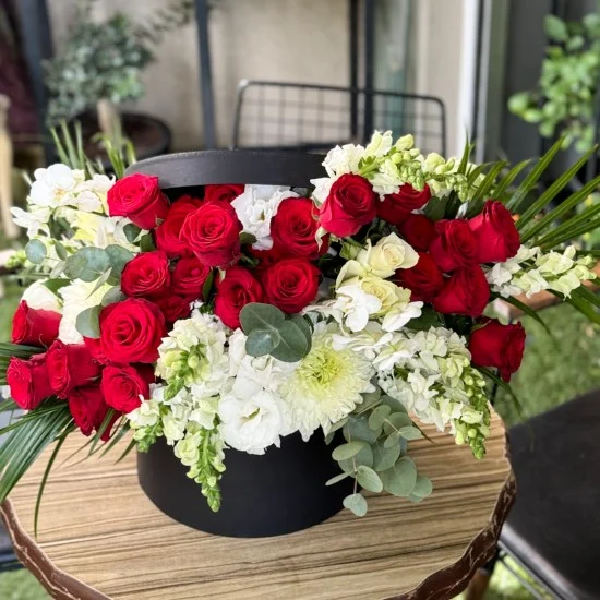 Karaköprü Canlı Gül Siparişi